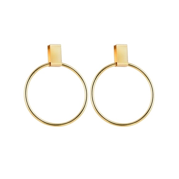 ⚜️[𝟯/$𝟭𝟯]⚜️Gold Simple Round Earrings New - Picture 4 of 9